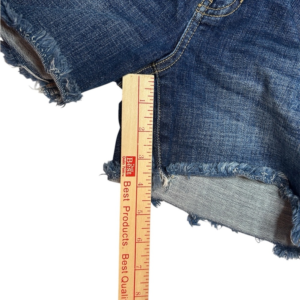 KanCan High Rise Jean Shorts Women's Size Small, Medium Wash Denim - Picture 3 of 5